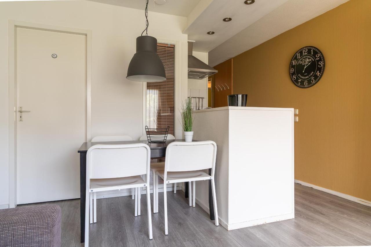 Appartement De Kompaan, Resort Amelander Kaap 홀륌 외부 사진